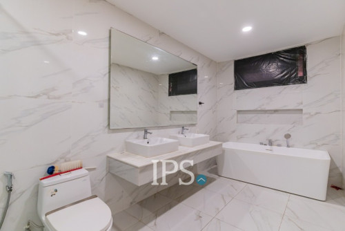 #FORSALE🏠 វីឡាឃ្វីន II 6 បន្ទប់គេង -​📍ជីបម៉ុងហ្គ្រេនភ្នំពេញ, ភ្នំពេញ