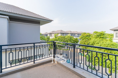 #FORSALE🏠 វីឡាឃ្វីន II 6 បន្ទប់គេង -​📍ជីបម៉ុងហ្គ្រេនភ្នំពេញ, ភ្នំពេញ