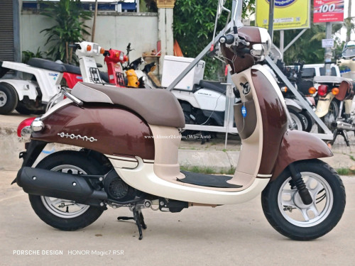 ជប៉ុនHonda Giono FI 50cc ឆ្នាំ 015 ខ្ចីខ្លាំង  ធានាទឹកថ្នាំសុីន ១ទឹកសំណុំសុីន ក្រដាស់ពន្ធជូន