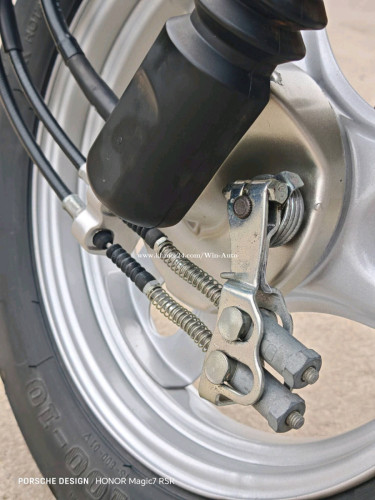 ជប៉ុនHonda Giono FI 50cc ឆ្នាំ 015 ខ្ចីខ្លាំង  ធានាទឹកថ្នាំសុីន ១ទឹកសំណុំសុីន ក្រដាស់ពន្ធជូន