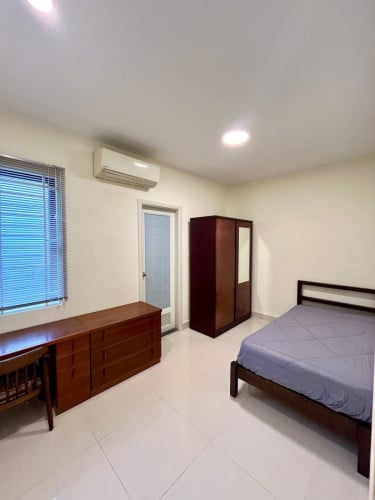 វីទ្បាកូនកាត់ LV ជួល ទីតាំងបុរីប៉េងហ៊ួតបឹងស្នោរ
