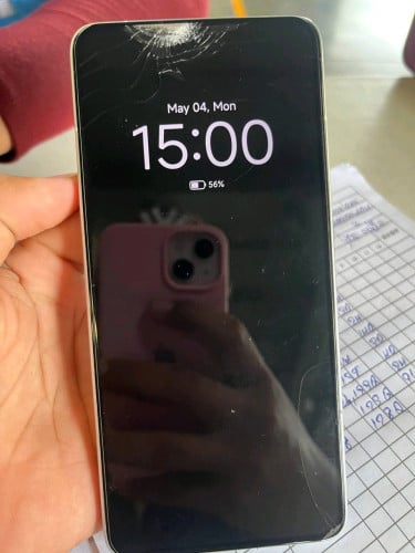លក់ Redmi k80  12/512G អេក្រង់សុីន បែកដូចរូប តម្លៃ180$ អត់ចុះទេ telegram 061201911