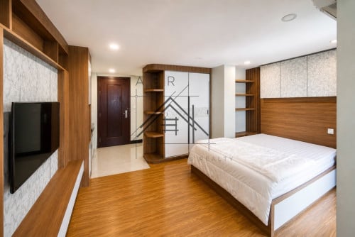 🏢 Studio Room Serviced Apartment for Rent in BKK1 Phnom Penh