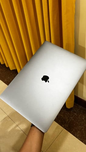 (i9 / RAM 64GB)MacBook Pro 16” 2019