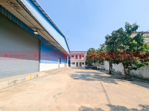 1200 Sqm Warehouse For Lease On A Sub-Concrete Road In Dangkor Area