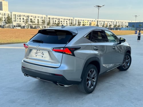 2016 Lexus Nx 200t F-Sport 5បេតុង ប៉ុង 1 គុច3 ក្នុង 🍒 ឡានថ្មីដាច់ ឡានក្រដាសពន្ធថ្មី