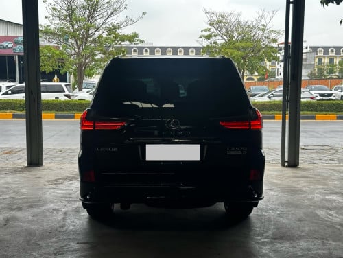 2020 LX570 Black Edition S 黒 KURO