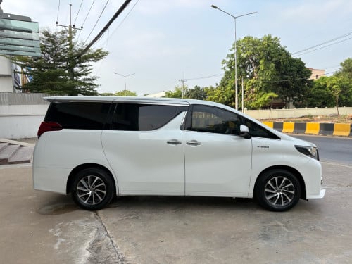 Alphard 2016 Option Lounge កំពូល Option កៅអីធំ