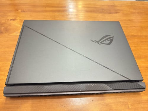 ASUS G814 18inch or វៃដូរ 26ultra