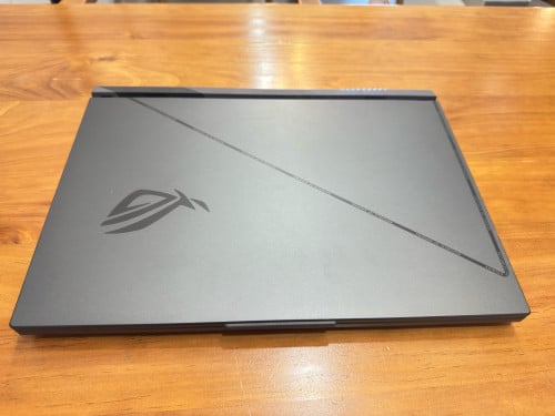 ASUS G814 18inch or វៃដូរ 26ultra