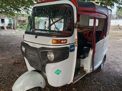 BAJAJ Maxima 2019 ពណ៍ស