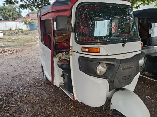 BAJAJ Maxima 2019 ពណ៍ស