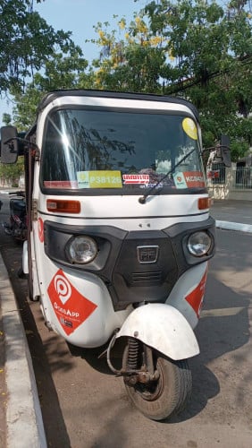 BAJAJ RE