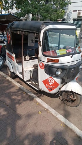 BAJAJ RE