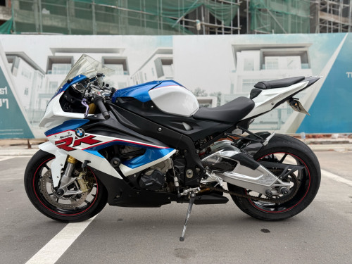 BMW s1000rr 2018 full tax