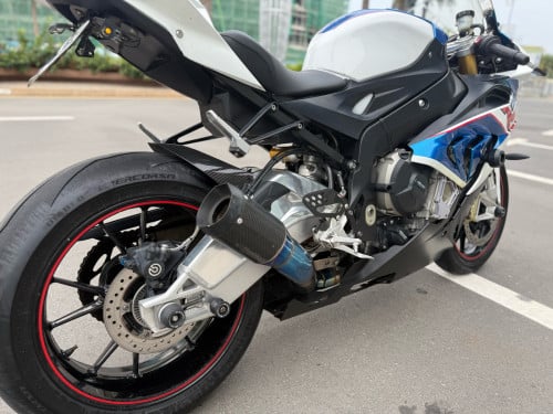 BMW s1000rr 2018 full tax