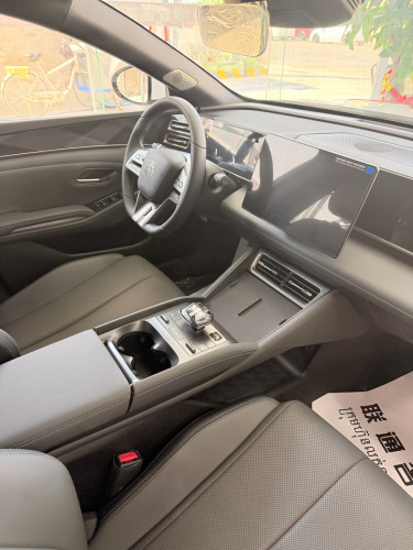 BYD Qin  L