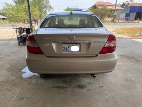 Camry 2002 le បើកដំបូល