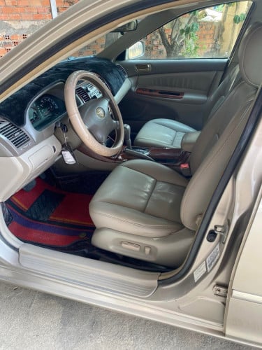 Camry 2002 le បើកដំបូល