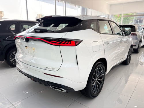Changan UNI-Z PHEV រត់បានចម្ងាយ1250km Telegram 0965555881
