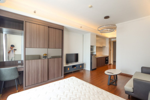 Condo with Swimming pool for rent in BKK area near BKK market