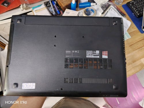 CPU i5(6th) @2.30GHz Ram 8G SD 256GB VGA AMD 2GB Srecn 15.6"