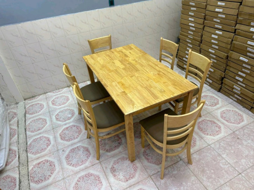 Dinner set $115 (1 table 4 chair)
