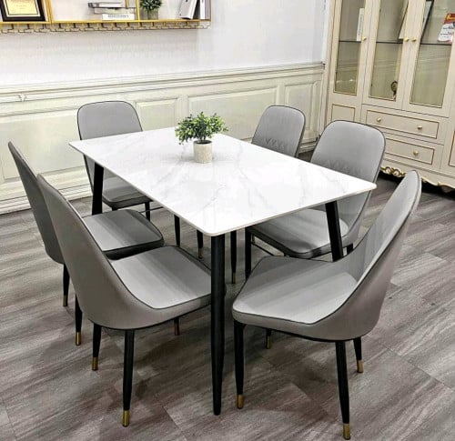 Dinner set $185 (1 table 4 chair)