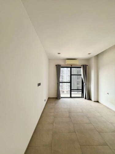 Empty Room for rent at Urban Loft