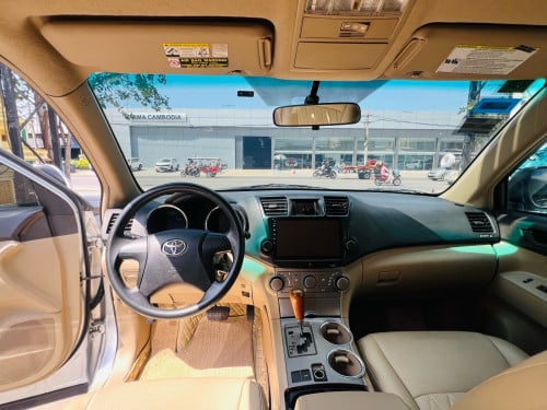 Highlander 08 V6 P1 limited កៅអី3ជួរ ធានាស្អាត
