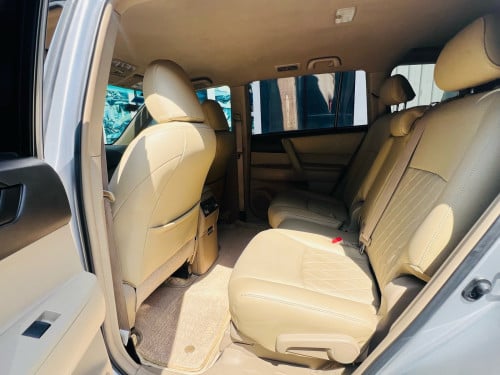 Highlander 08 V6 P1 limited កៅអី3ជួរ ធានាស្អាត
