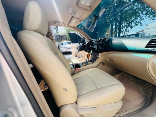 Highlander 08 V6 P1 limited កៅអី3ជួរ ធានាស្អាត