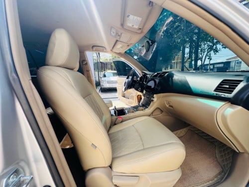Highlander 08 V6 P1 limited កៅអី3ជួរ ធានាស្អាត