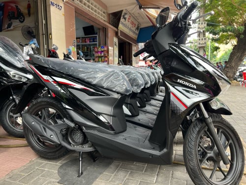 Honda beat New ហាងហុងដា តាំងកុកហៃ នៅភ្នំពេញ
