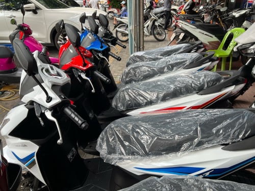 Honda beat New ហាងហុងដា តាំងកុកហៃ នៅភ្នំពេញ