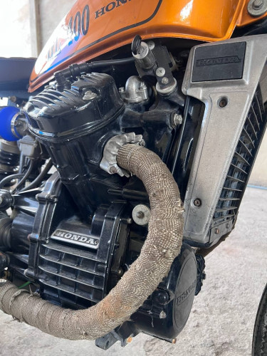 Honda GL 400