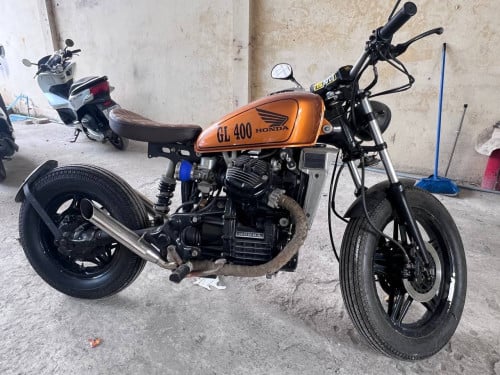 Honda GL 400
