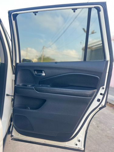 Honda PILOT 2016 (LUXERY Edition)