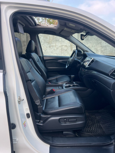 Honda PILOT 2016 (LUXERY Edition)