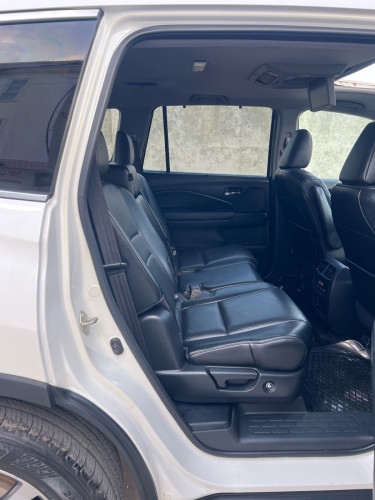 Honda PILOT 2016 (LUXERY Edition)