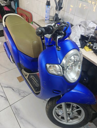 Honda Scopy019 have tax plate number good