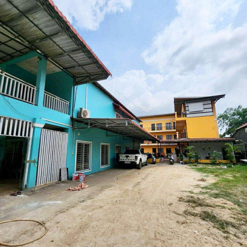 House and building for sale at Sihanoukville