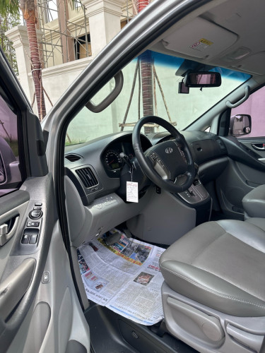 Hyundai starex HVX 2013