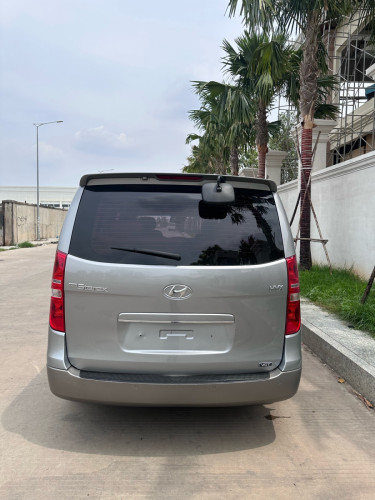 Hyundai starex HVX 2013