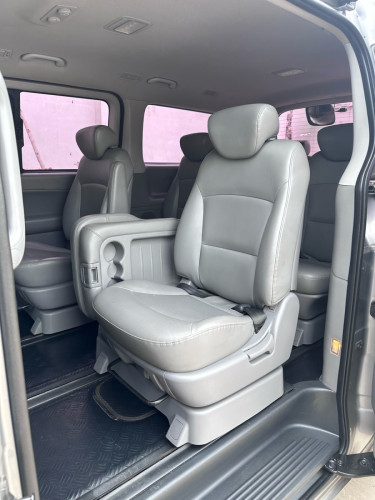 Hyundai starex HVX 2013