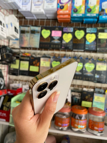 I phone 13 promax LLA 256G 4xx$ជាង