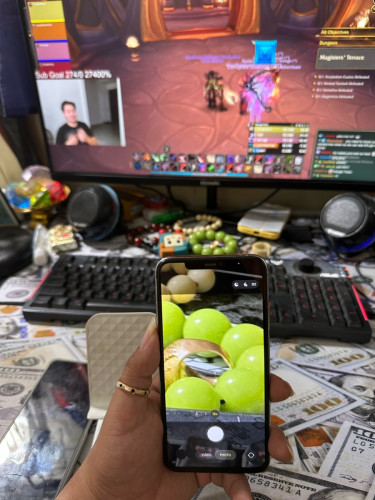 IPhone 11 Pro Max / 256g / no scan / អេក្រង់ថ្ម លក់តំលៃក្រោមទីផ្សារ 155$ ដាច់