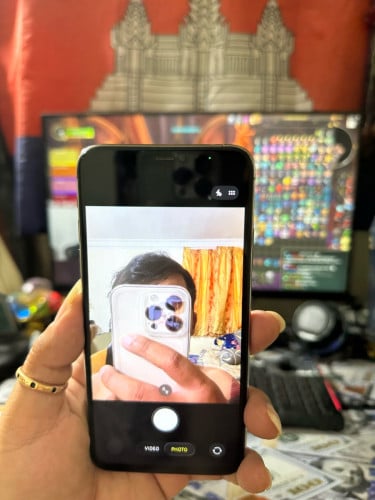 IPhone 11 Pro Max / 256g / no scan / អេក្រង់ថ្ម លក់តំលៃក្រោមទីផ្សារ 155$ ដាច់