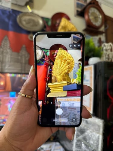 IPhone 11 Pro Max / 256g / no scan / អេក្រង់ថ្ម លក់តំលៃក្រោមទីផ្សារ 155$ ដាច់
