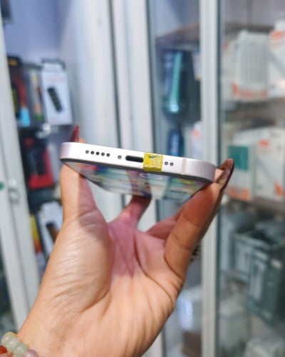 iPhone 13/128GB/LLថ្ម88%តួរស្អាតសុីនសានុំ